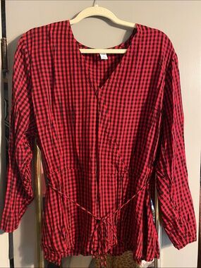 Old Navy Red and Black Plaid V-Neck Drawstring Tunic